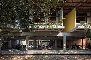 Hachi Homestay & Spa