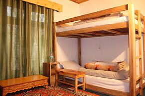 Karma Lodge