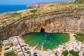 Magnifica Gozitan Villa Pool And Jacuzzi