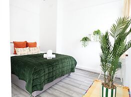 Stunning 3 Bed Home in Sandbanks