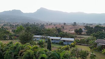Vanah Villa And Resort