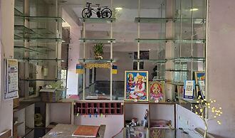 Hotel Manas