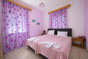 Dina s Flowers - Alonnisos Summer Gem