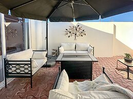 Town Shore Escape 3BR Haven