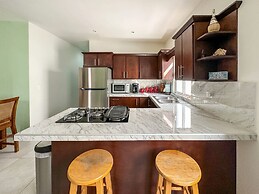 Town Shore Escape 3BR Haven