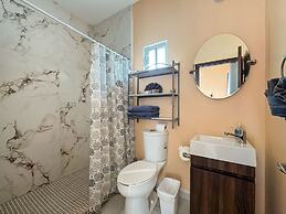 Town Shore Escape 3BR Haven