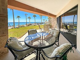 Steps to Sandy Beach Pool Renovated 2BR Condo