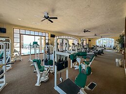 Steps to Sandy Beach Pool Renovated 2BR Condo
