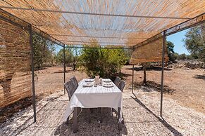 Trullo Calamo tra Mare e Citt