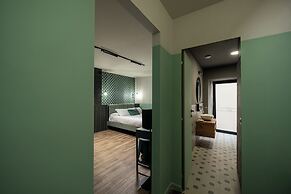 RB SUITES NAPOLI