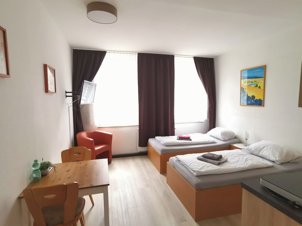 Hotel-Pension zum Hirsch