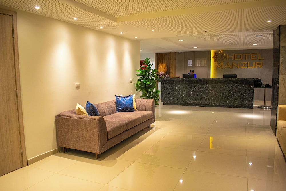 HOTEL MANZUR