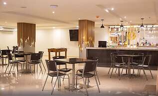 HOTEL MANZUR