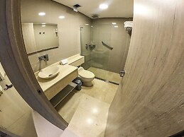 HOTEL MANZUR