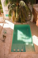 Balu Hotel