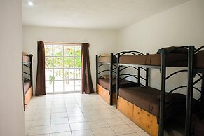 Balu Hotel