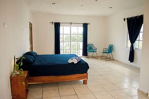 Balu Hotel