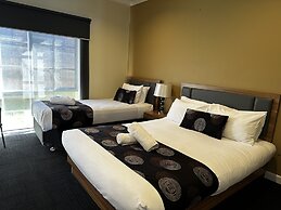 Greensborough Motel