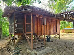 Freshwater Creek Cabanas