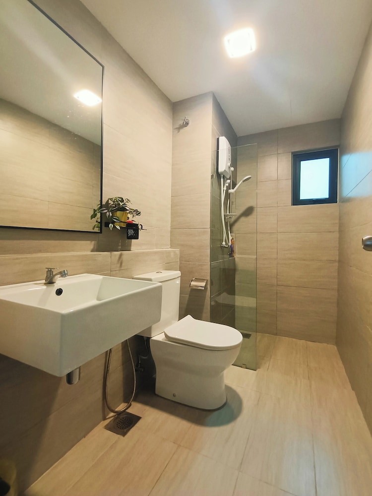 MayaBay Residences Bandar Gamuda Cove