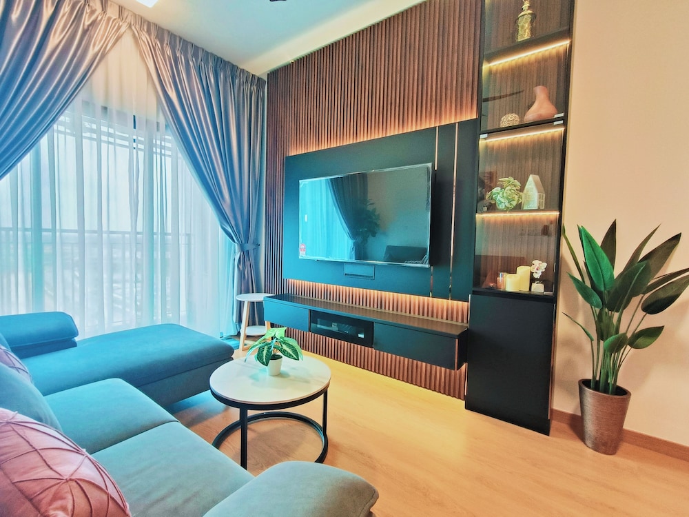 MayaBay Residences Bandar Gamuda Cove