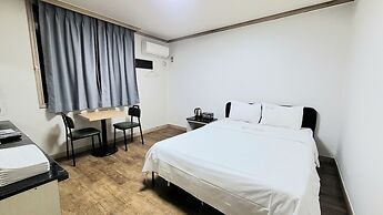 e motel