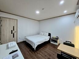 e motel
