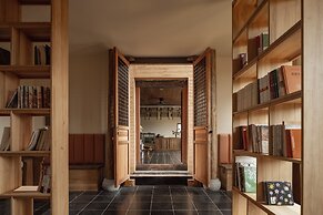 Hegu Mountain Retreat