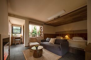 Hegu Mountain Retreat