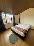 BAMUKA HOSTEL