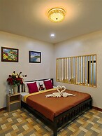 Trang Oasis Waterpark Hotel