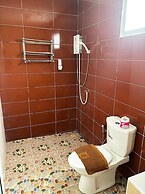Trang Oasis Waterpark Hotel