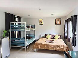 Trang Oasis Waterpark Hotel