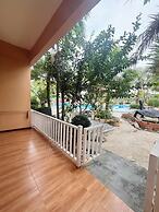 Trang Oasis Waterpark Hotel