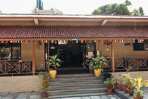 Jungle Safari Lodge
