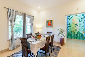 Alaya Stays 3 BHK with Pvt Pool-Daffodil