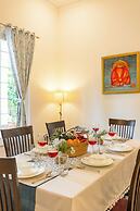Alaya Stays 3 BHK with Pvt Pool-Daffodil