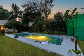 Alaya Stays 3 BHK with Pvt Pool-Daffodil
