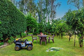 Alaya Stays 3 BHK with Pvt Pool-Daffodil