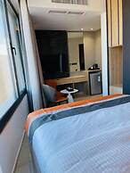 Diamond Palm Hotel & Resort
