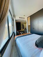 Diamond Palm Hotel & Resort