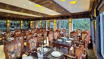 Hotel Nature's Lap- A Boutique Hotel