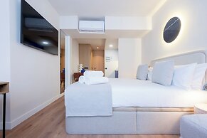 Iconic Suites