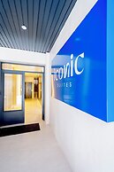Iconic Suites
