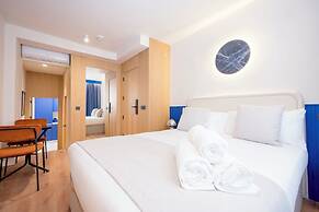Iconic Suites