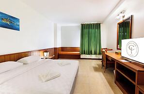 Central Place Hotel