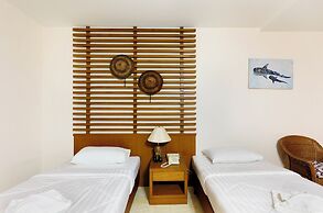Central Place Hotel