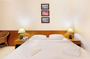 Central Place Hotel