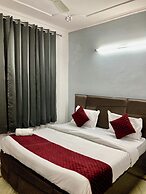 The Gleam Hotel