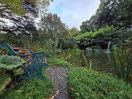 Pinetum Garden Cottages